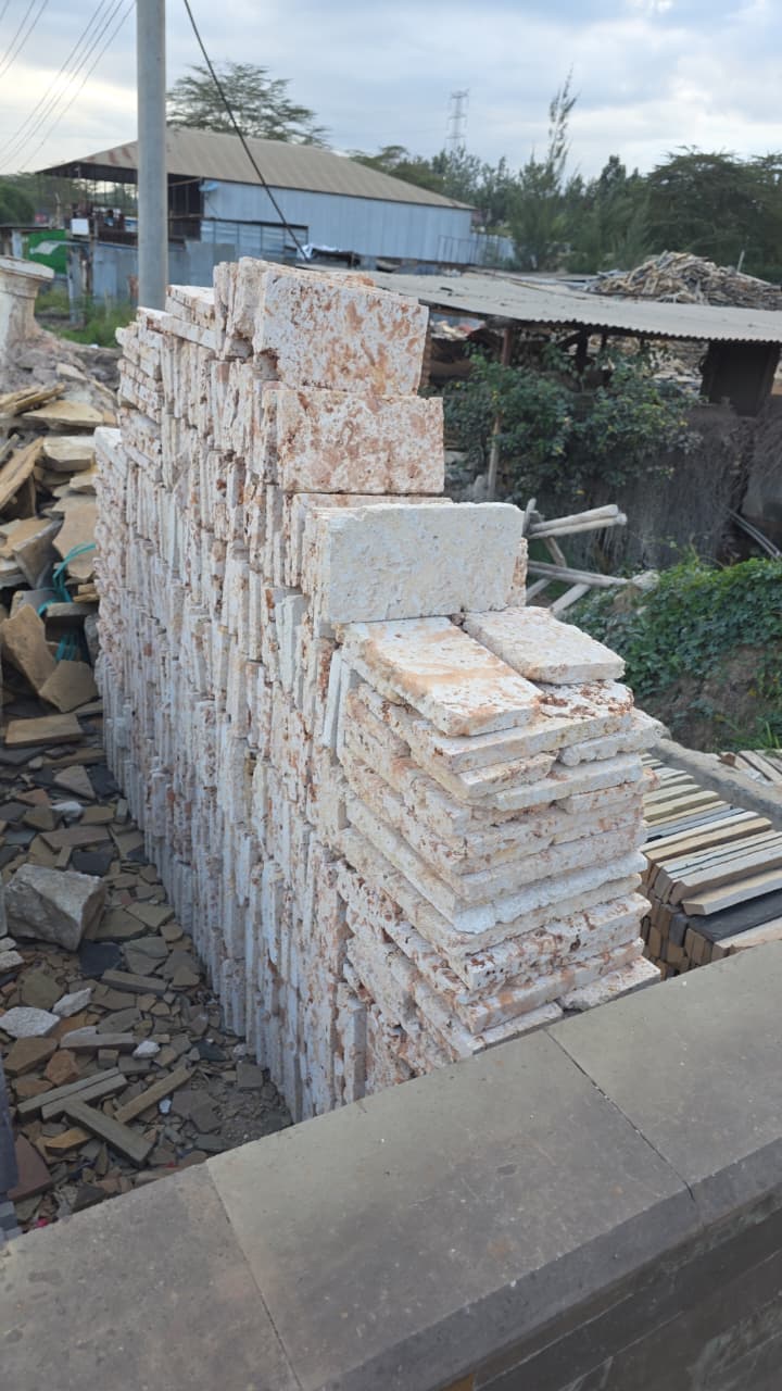 White Rubby Stone - Image 2