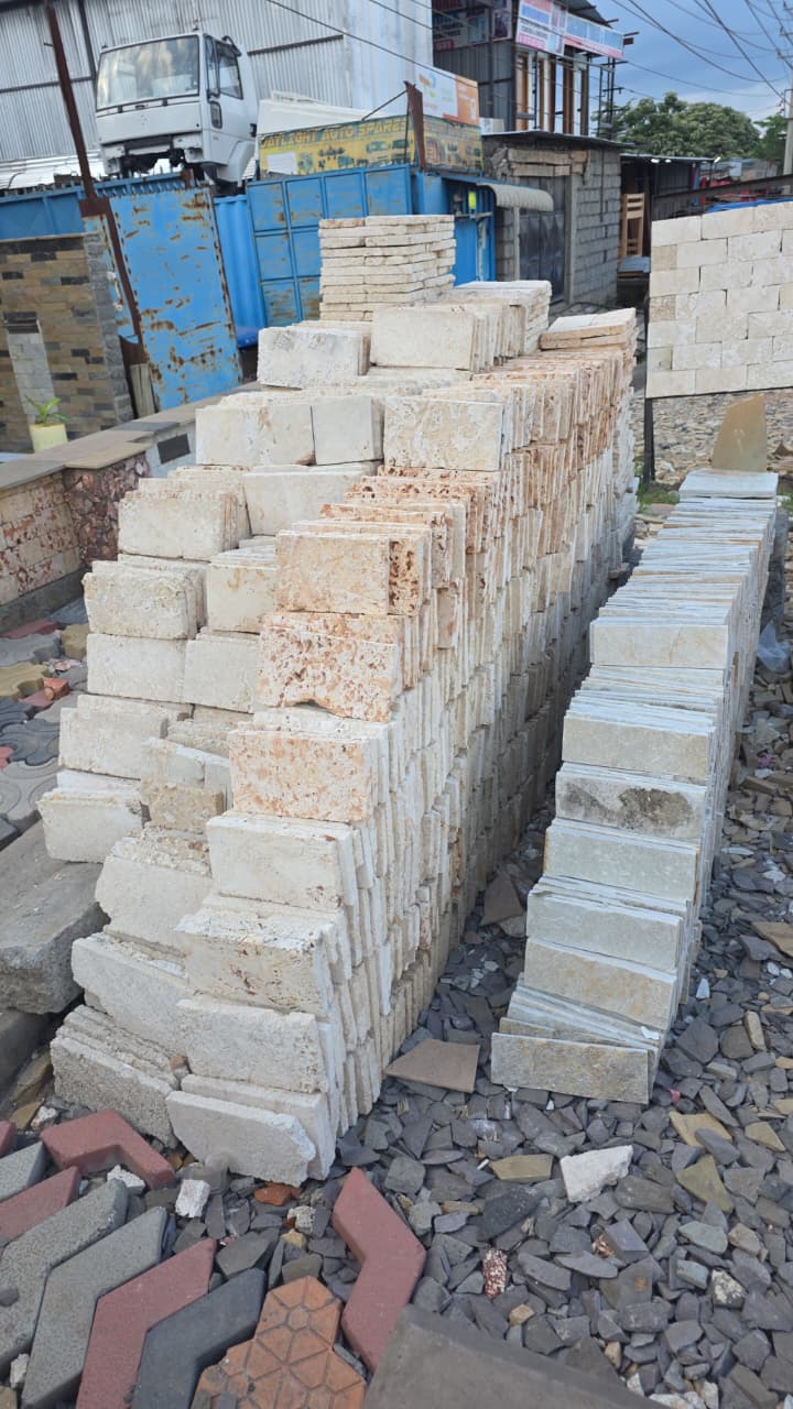 White Rubby Stone - Image 3